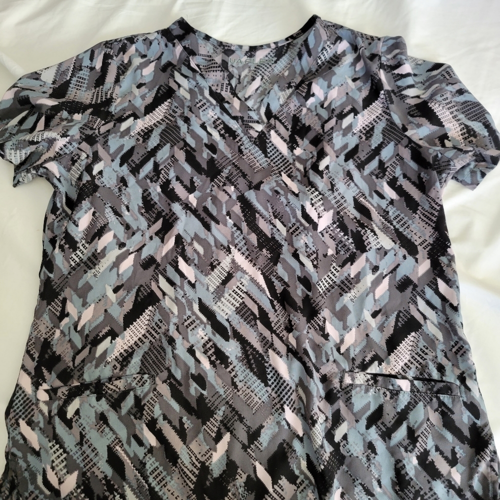 UA Flex Scrub Top